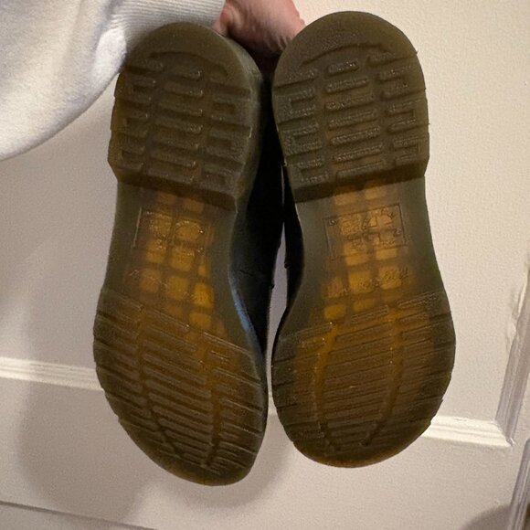 Dr. Martens 8065 Mary Janes | Women's Size 9/41 - Picture 6 of 6